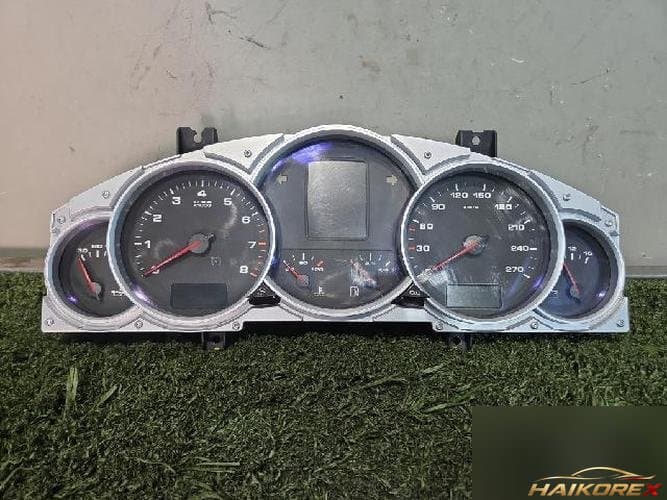 Porsche Cayenne 2010 — панель приборов 7L5920875C