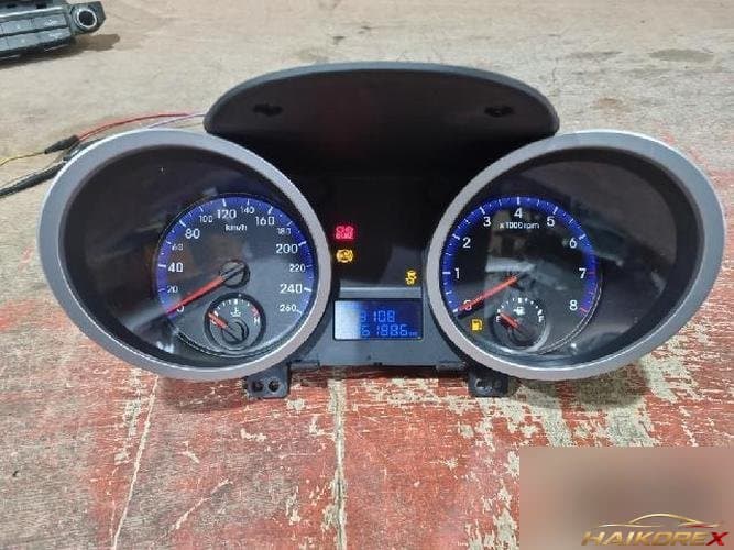 Hyundai Genesis 2009 — комбинация приборов 94003-2M100