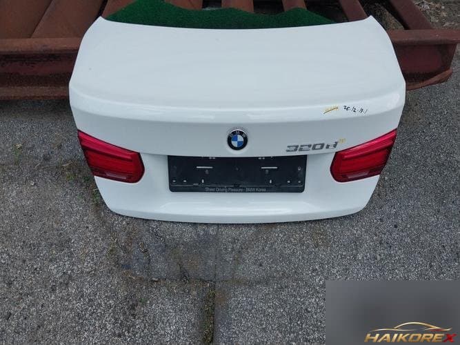 BMW 3 серия 2018 — крышка багажника
