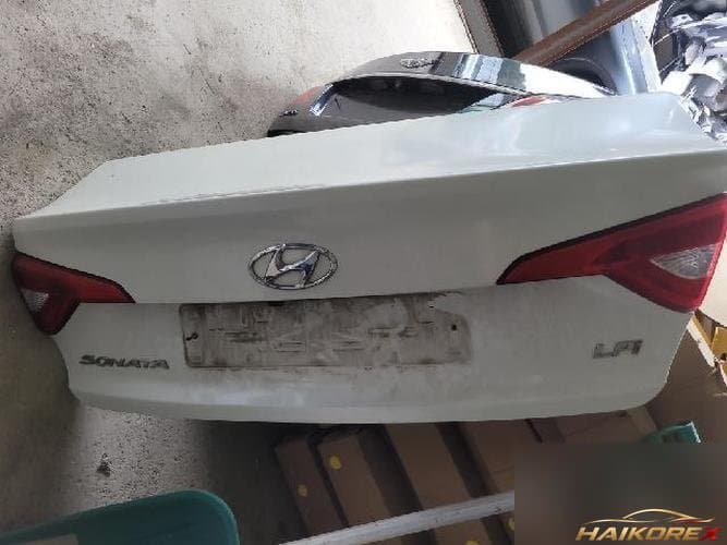 Hyundai Sonata 2015 — крышка багажника