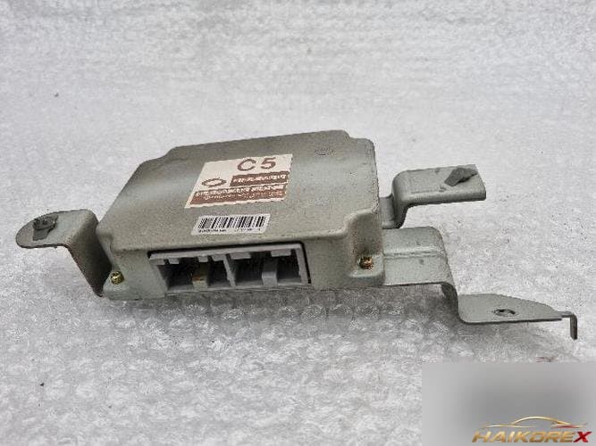 Renault SM3 2004 — блок управления коробкой передач TCU 31036 BA010