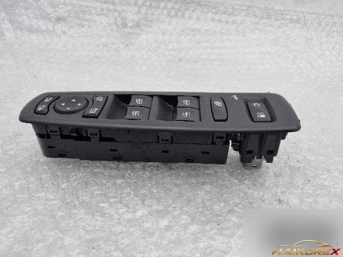 Renault SM5 2014 — переключатель электростеклоподъемника 254000006R