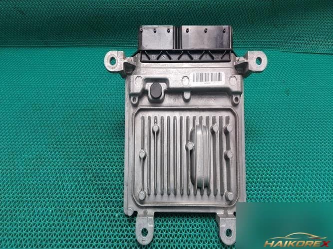 Mercedes-Benz C-Class 2017 — блок управления двигателем ECU A6519005203