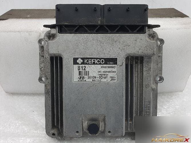 Hyundai Grandeur 2012 — блок управления двигателем ECU 39109-3CFA1