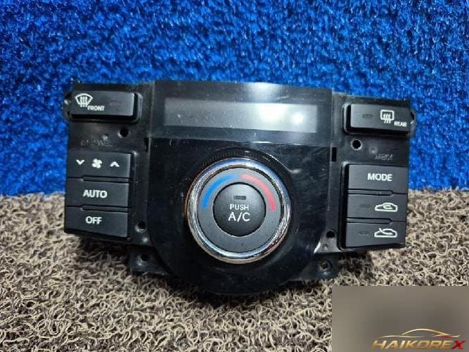 Kia Forte 2010 — блок управления кондиционером 972501M800