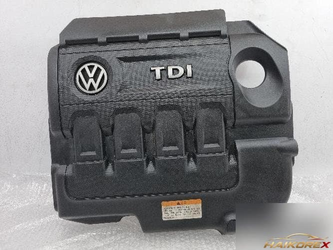Volkswagen Jetta 2015 — крышка двигателя 04L 103 954T