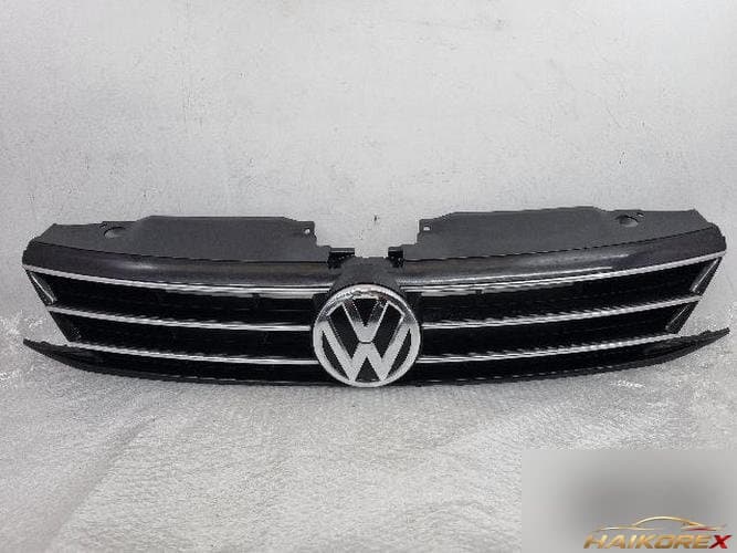 Volkswagen Jetta 2015 — радиаторная решётка 3G0 853 601 B