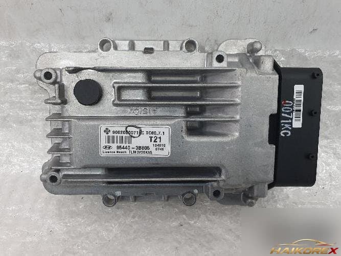 Hyundai Tucson 2011 — блок управления коробкой передач TCU 95440-3B805
