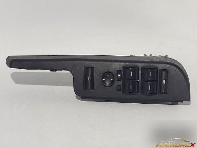 Land Rover Range Rover 2003 — выключатель стеклоподъёмника YUD000291PUY
