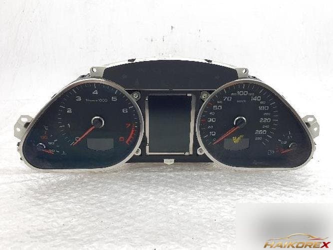 Audi A6 2010 — приборная панель 4F0 920 901 M 23