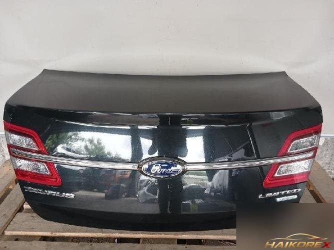 Ford Taurus 2013 — крышка багажника