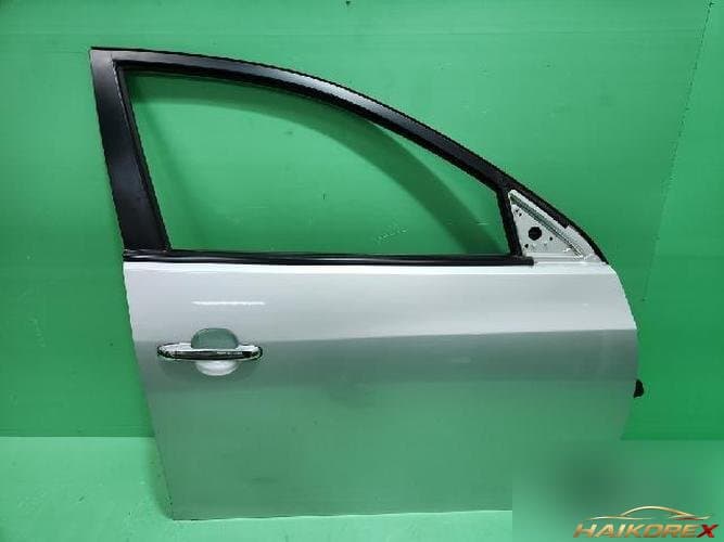 Hyundai Avante 2008 — передняя дверь правая