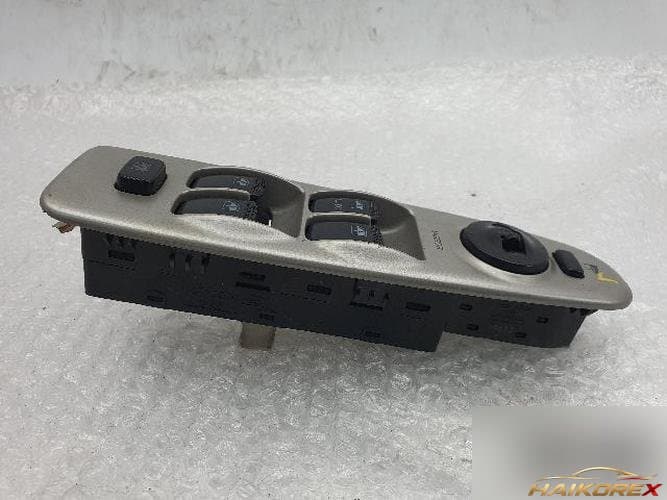 Hyundai Avante 2005 — выключатель стеклоподъемника 93570-2D900