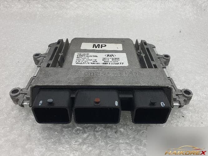 Kia K7 2016 — блок управления двигателем ECU 39111-3CGD6