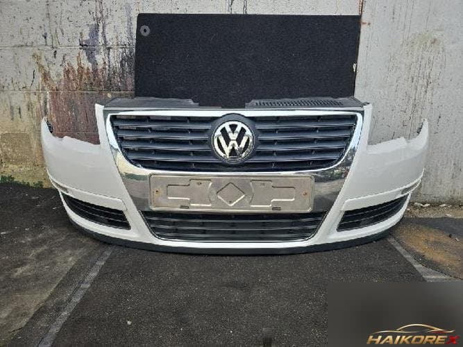 Volkswagen Passat 2009 — бампер передний 905