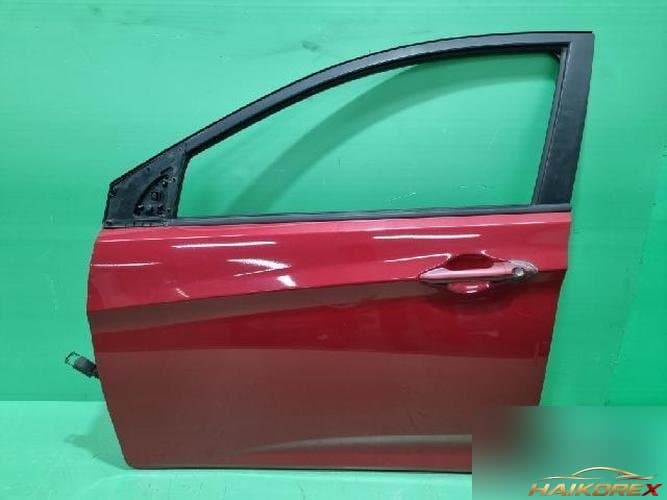 Hyundai Accent 2012 — передняя дверь левая