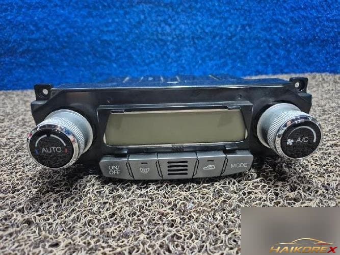 KG Mobility Korando 2015 — переключатель управления отоплением и кондиционером 6874034101