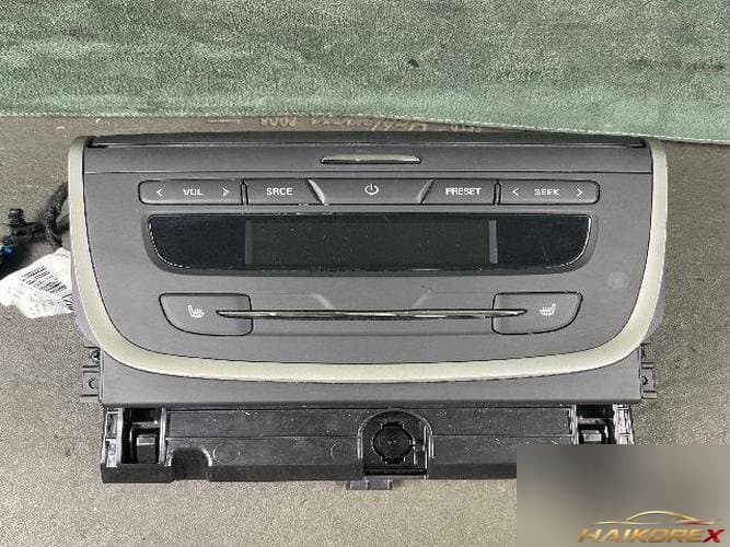 Chevrolet Impala 2016 — блок управления климатом (кондиционер, отопление) 10