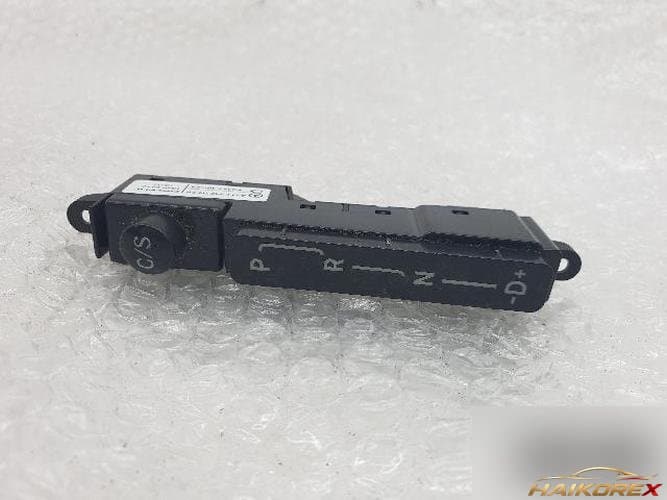 Mercedes-Benz CLS-Class 2010 — кнопка/переключатель A211 542 04 26