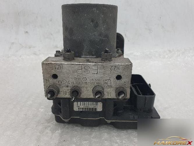 Audi A4 2013 — модуль ABS 8K0 907 379 CK