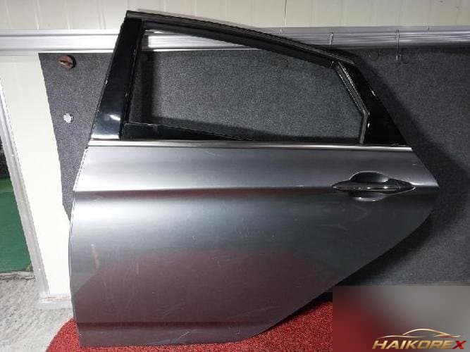 Hyundai i40 2012 — дверь задняя левая