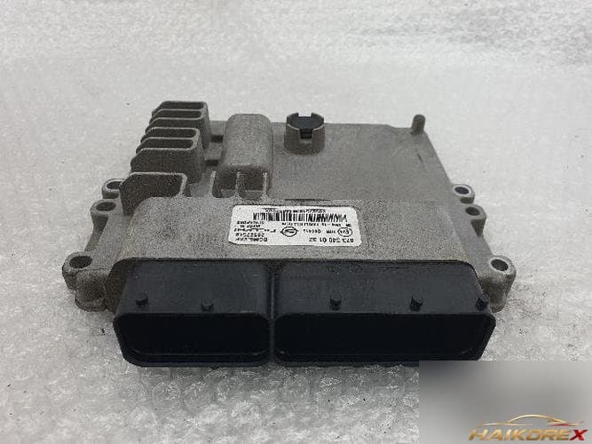 KG Mobility Tivoli 2017 — блок управления двигателем ECU 6735400132