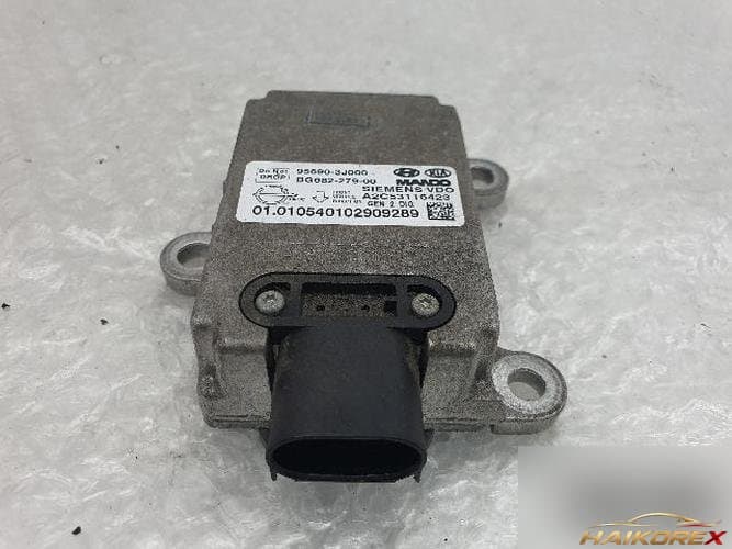 Kia Forte 2010 — датчик 95690-3J000