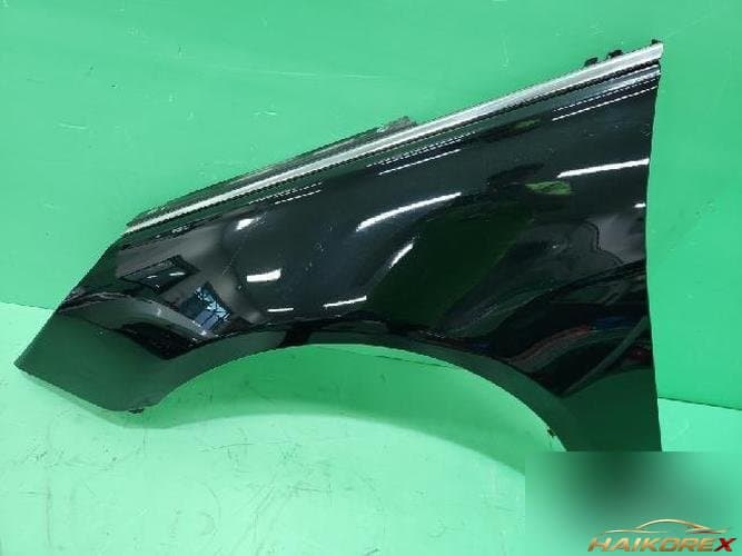 Hyundai Sonata 2011 — крыло левое