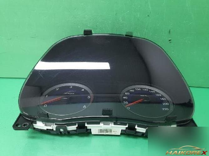 Hyundai Accent 2015 — приборная панель 94006-1R3