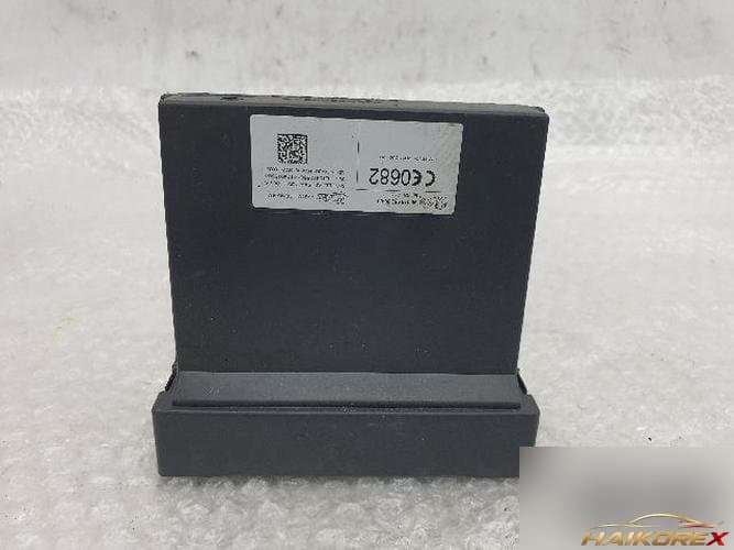 Citroen C4 2015 — блок управления BCM (ETACS) 9801695280-00