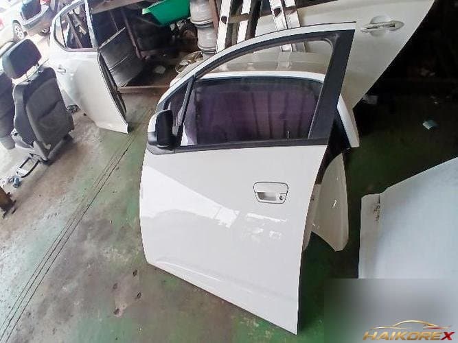 Chevrolet Spark 2011 — передняя левая дверь