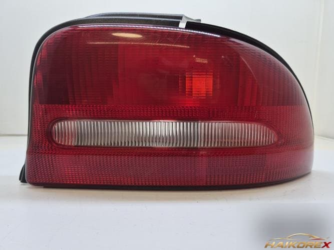 Chrysler Neon 1999 — фонарь задний правый (внешний) 5261862AB