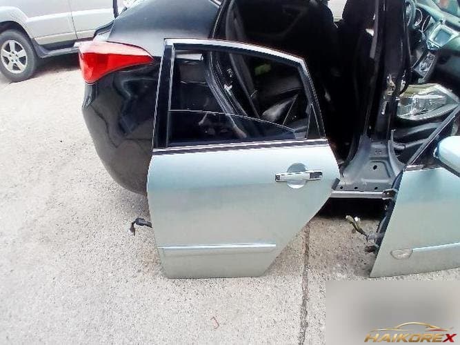 Renault SM5 2006 — дверь задняя левая
