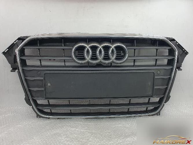 Audi A4 2015 — решётка радиатора 8K0 853 651 P