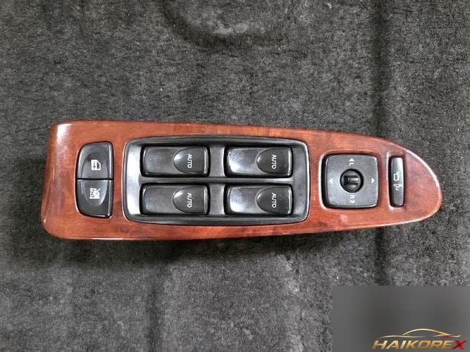 Hyundai Equus 2006 — переключатель стеклоподъемника водителя