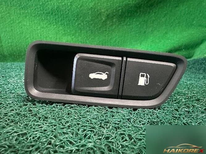 Hyundai Granzer 2015 — кнопка люка топливного бака