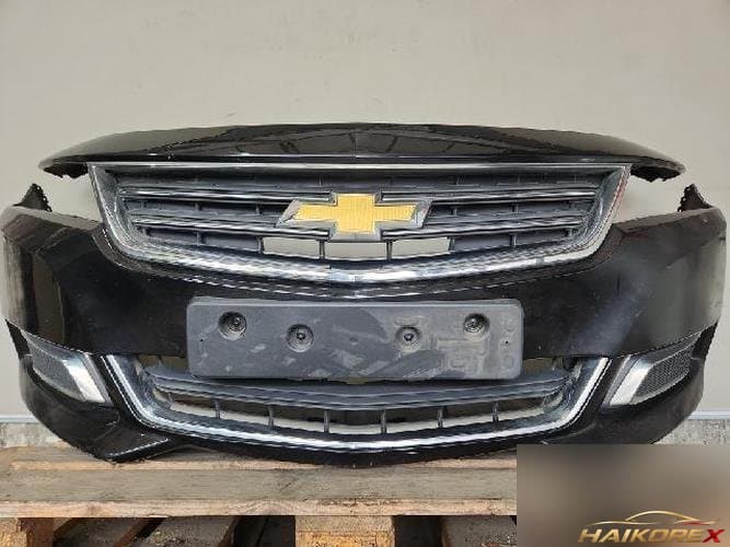 Chevrolet Impala 2016 — передний бампер