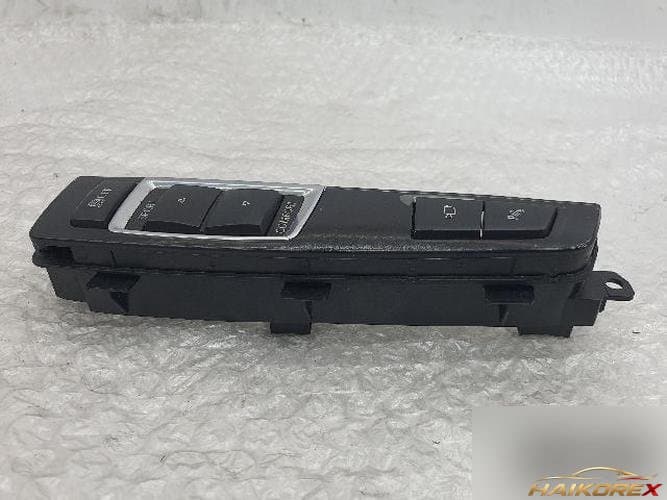 BMW 7 серии 2010 — панель кнопок/переключателей TCS и режимов вождения 6131 9201484 9201485