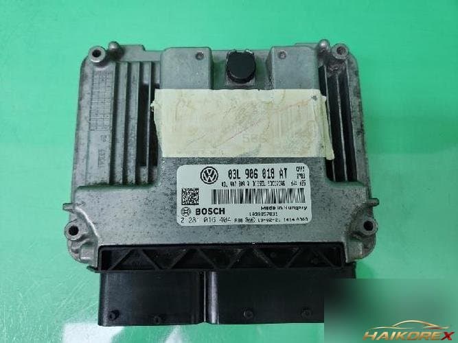 Volkswagen Jetta 2013 — блок управления двигателем ECU 03L 906 018 AT 17