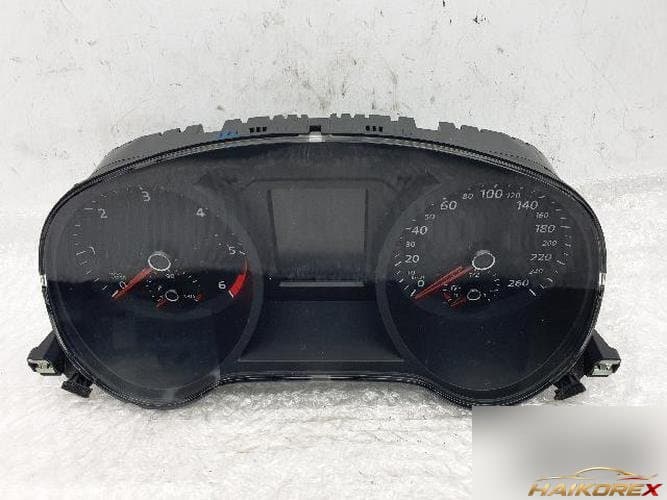 Volkswagen Jetta 2015 — приборная панель (дизель) 5C6920884B