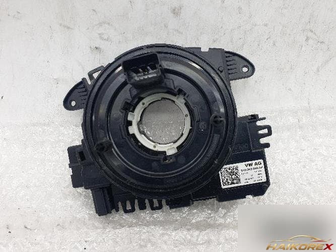 Volkswagen Passat 2015 — контактное кольцо (clock spring) 5K0953569AH