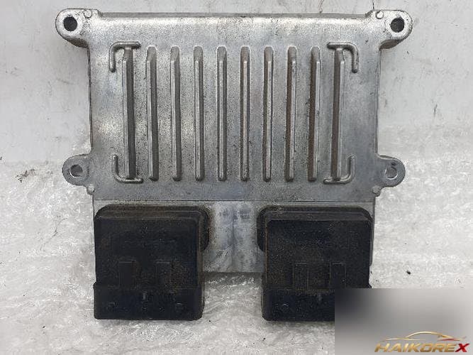 Hyundai Equus 2007 — блок управления двигателем ECU 39110-3C006