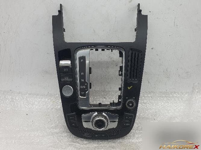 Audi A4 2014 джог-шаттл 8T0 919 611 L