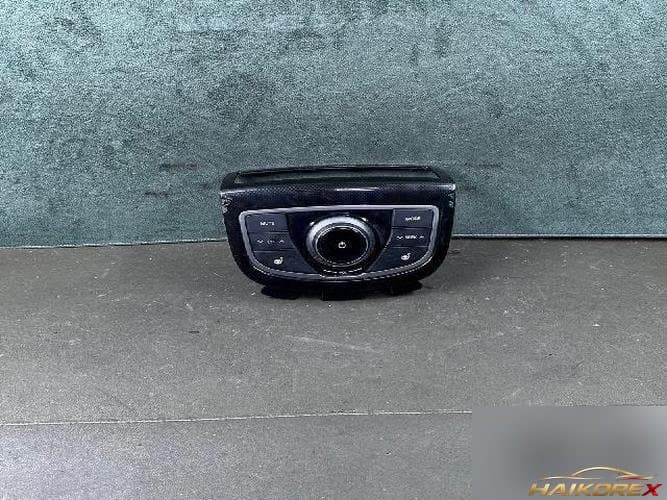 Hyundai Grandeur 2012 — переключатель подлокотника (прочий) 96730-3V000 3