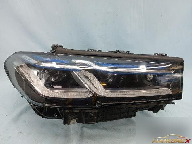 BMW 5-series 2023 — фара правая