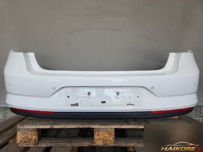 Renault SM6 2019 — бампер задний