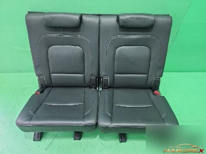 Hyundai Veracruz 2010 — сиденье третьего ряда