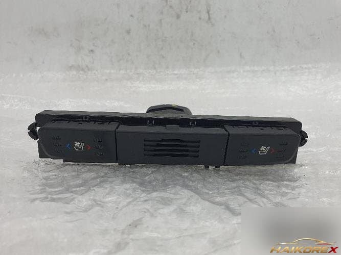 Kia Sorento 2014 — кнопка/выключатель 97235-2J100