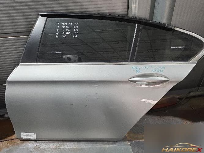 BMW 5 Series 2012 — дверь задняя левая 41007206113