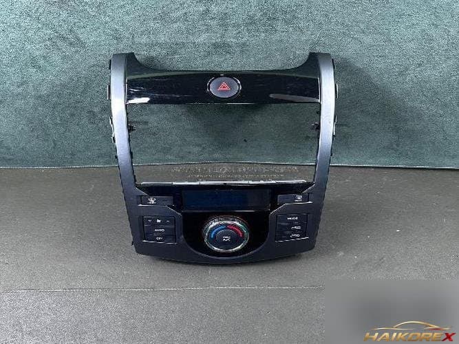 Kia Forte 2010 — переключатель управления климат-контролем 97250-1M510